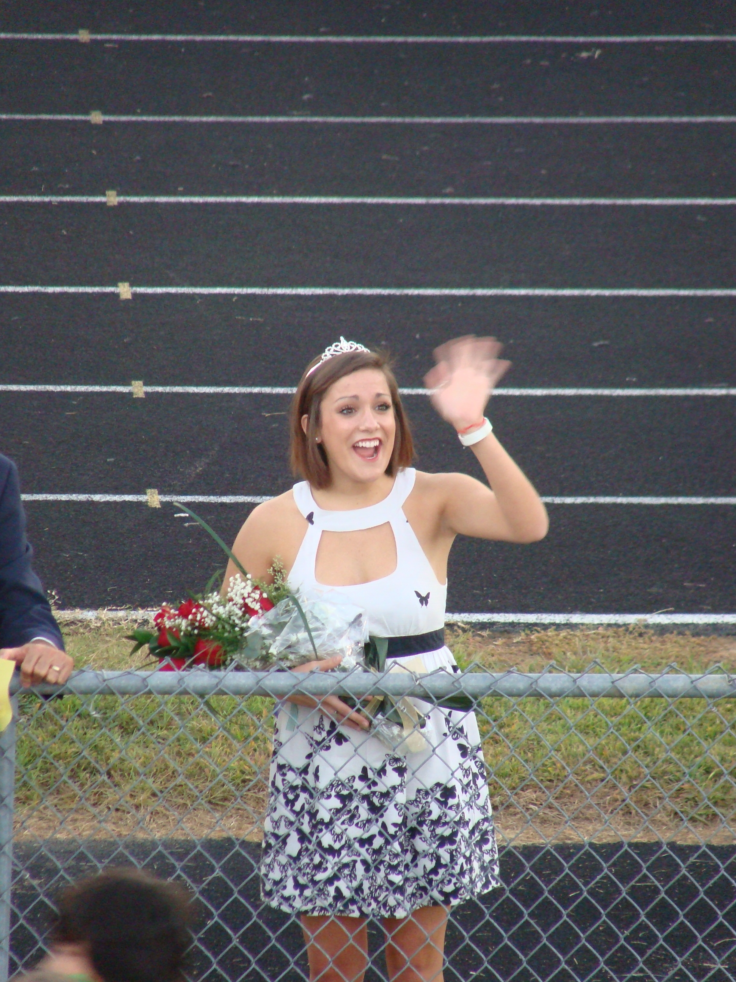 Papanestor wins Homecoming Queen