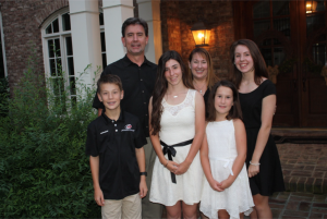 Jeff Ammons, his wife, and four children pose for a family photo. Ammon’s oldest daughter is a Leesville graduate, and his second oldest daughter is enrolled in the high school. (Photo Courtesy of Jeff Ammons). 