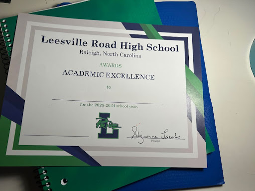 Leesville teachers give out end-of-semester awards