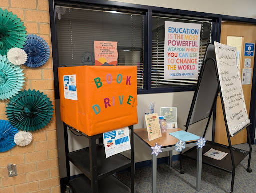 The LRHS wake up and read book drive